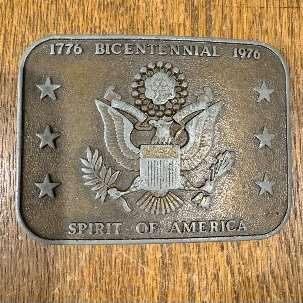 Vintage Bicentennial Spirit of America 1776-1976 Eagle Crest Belt Buckle